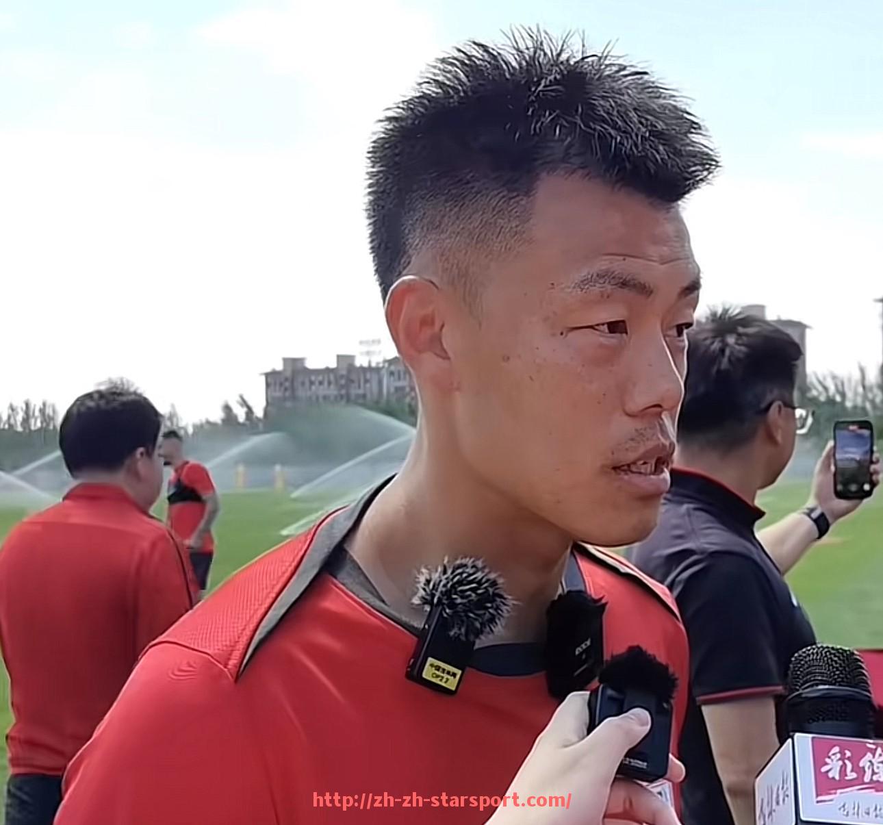 星空体育app-英超球员名单是如何组成及其背后的策略分析