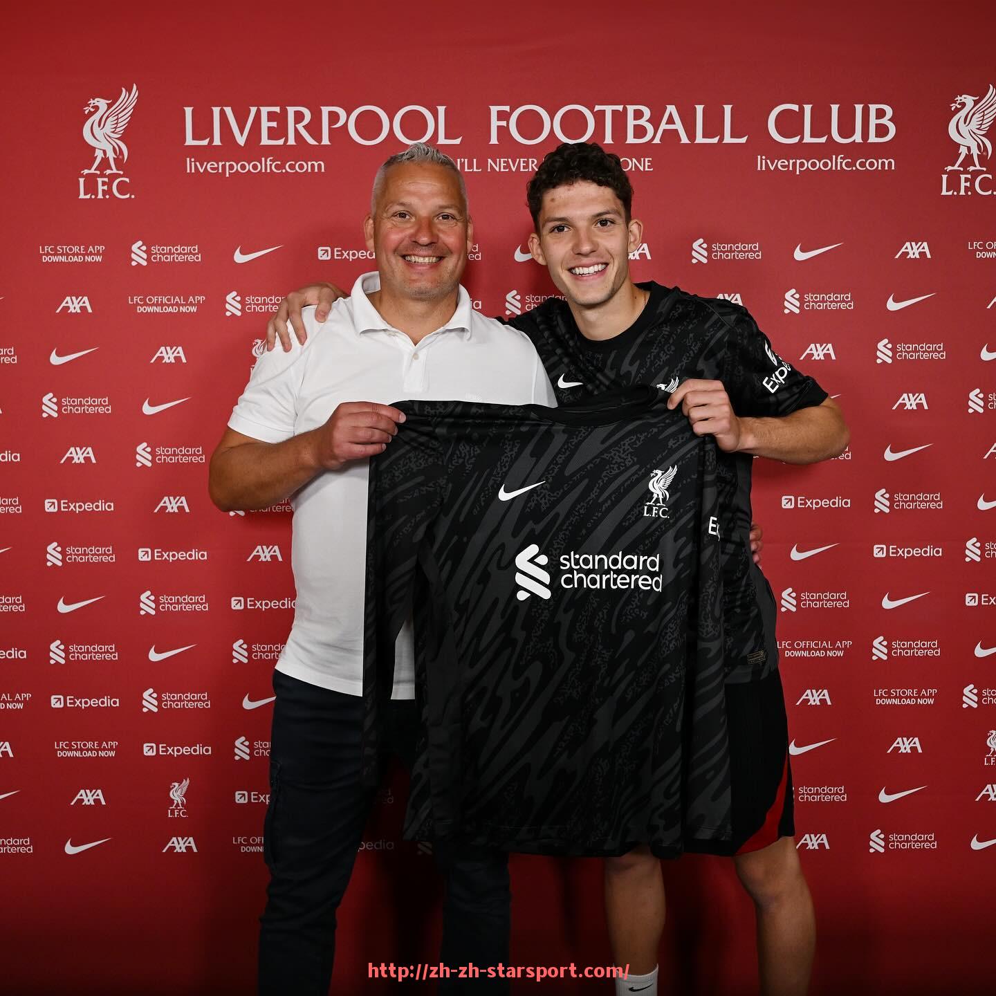 星空体育app-西甲联赛在哪能看直播 主要电视台与平台推荐